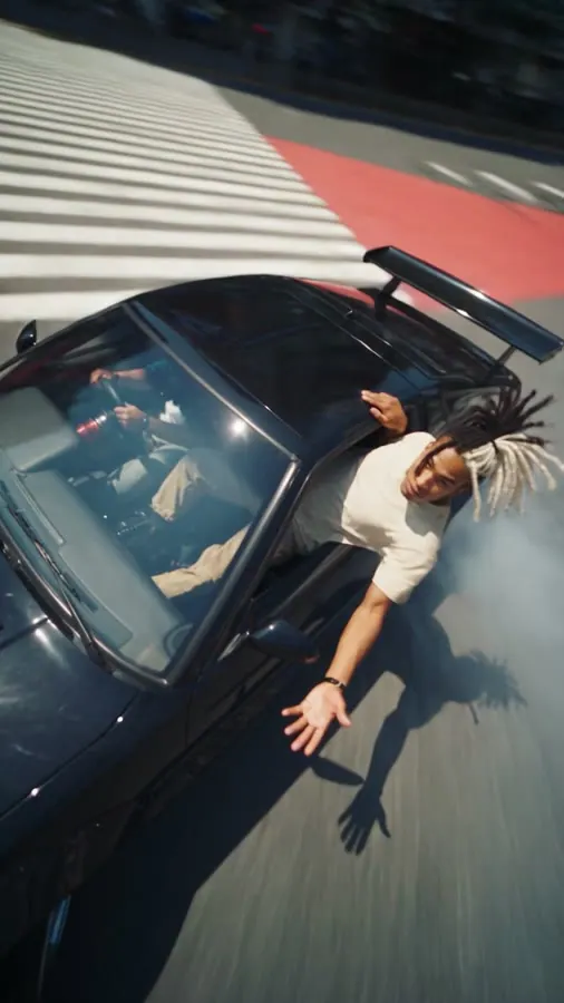 Fotograma de Joe — Drifting